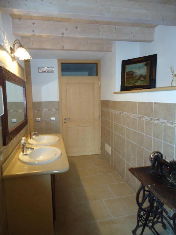 Appartamenti Camere Masi Brenta Rovereto  Exterior photo
